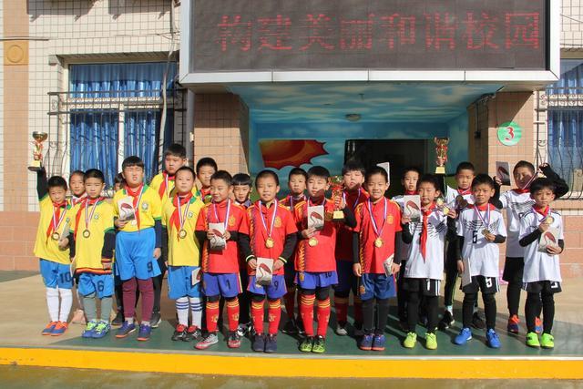 勒布朗·詹姆斯的经验将为76人带来胜利的文化